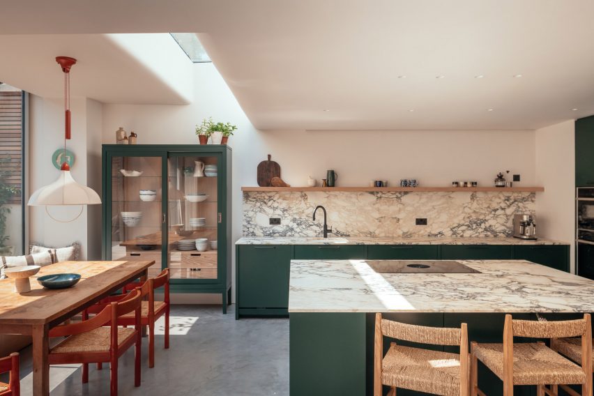 London home extension by Oliver Leech Architects