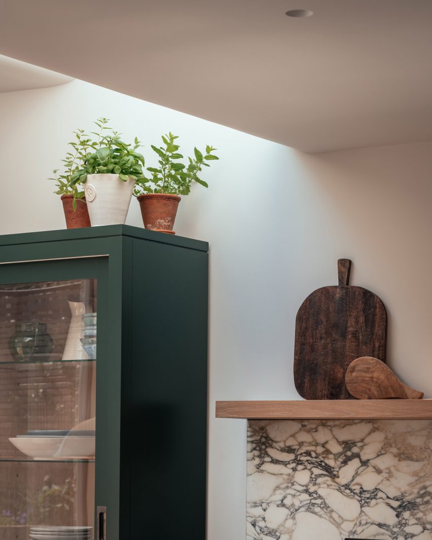 London home extension by Oliver Leech Architects