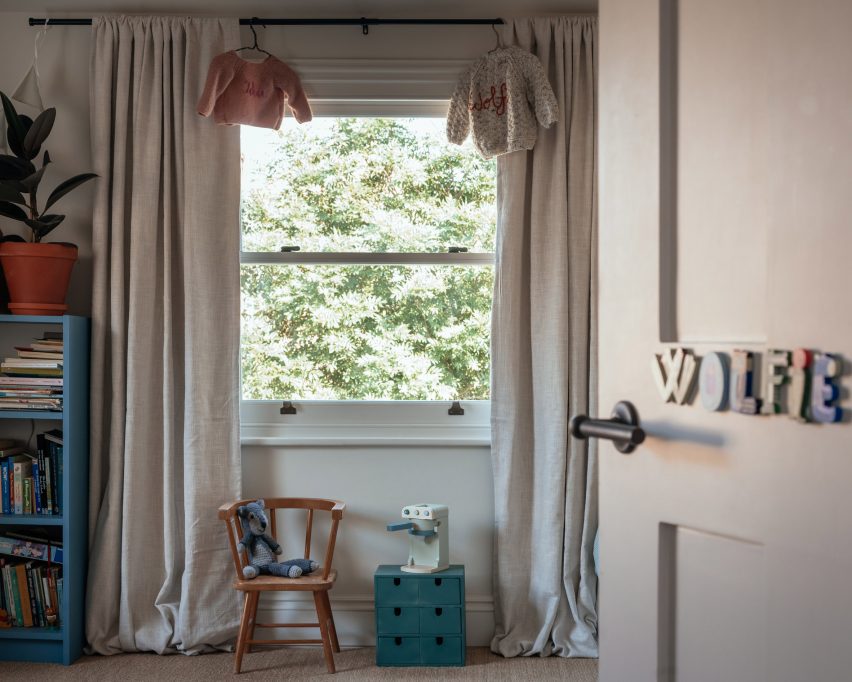 London home extension by Oliver Leech Architects