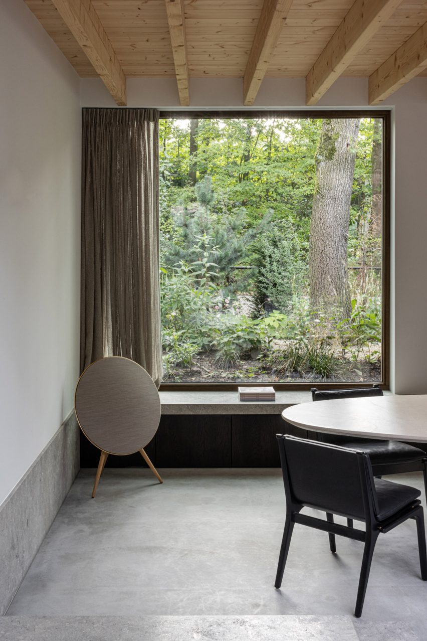 Open Park Villa by i29