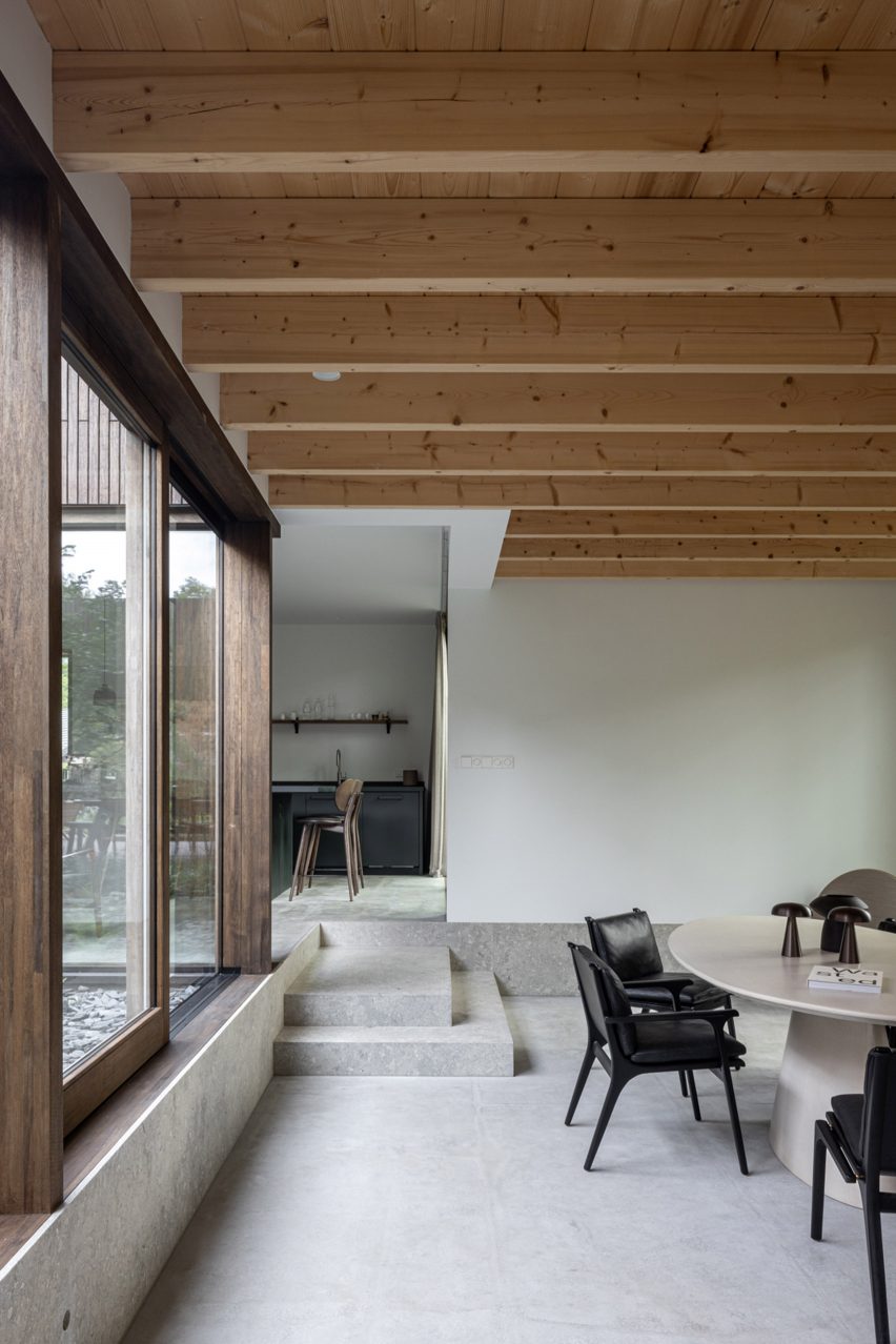 Open Park Villa by i29