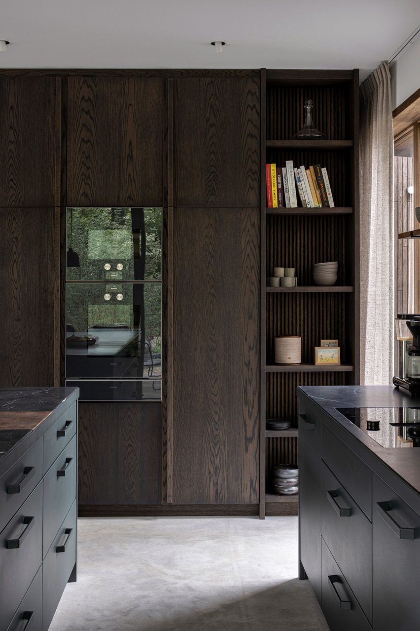 Open Park Villa by i29
