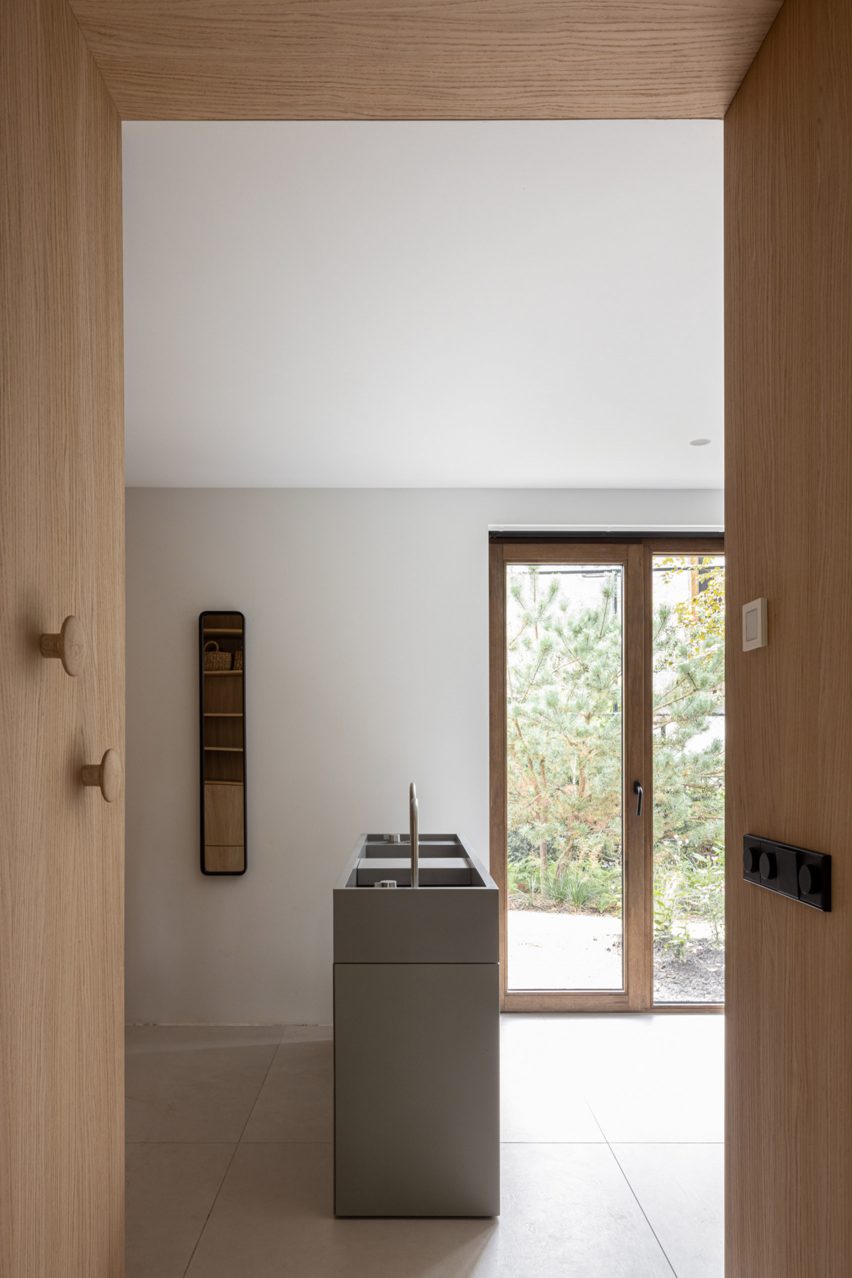 Open Park Villa by i29
