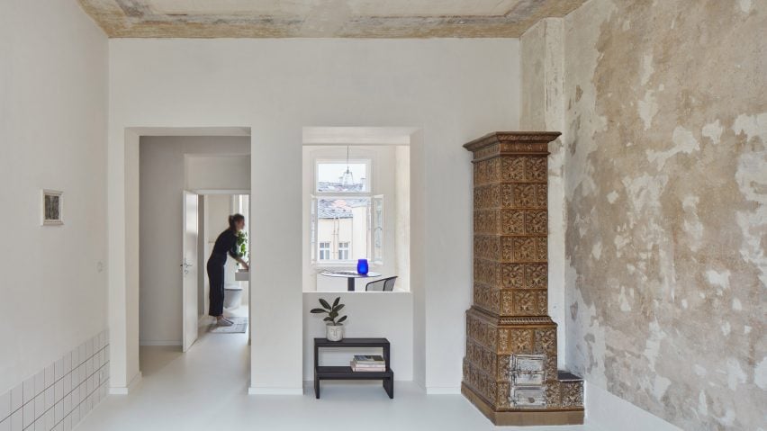 Plus One Architects uncovers original paintwork of 100-year-old Czech apartment