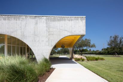 Concrete building with cutaway corners
