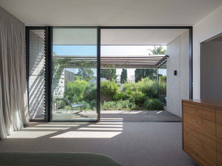 Hidden Garden House in Sydney designed by Sam Crawford Architects