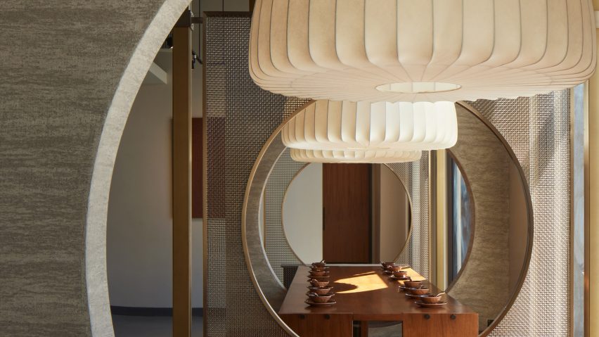 Jialun Xiong highlights “intricacies and textures” at Sichuanese restaurant in LA