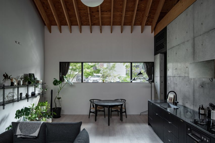 Yamaguchicho House in Japan by Slow