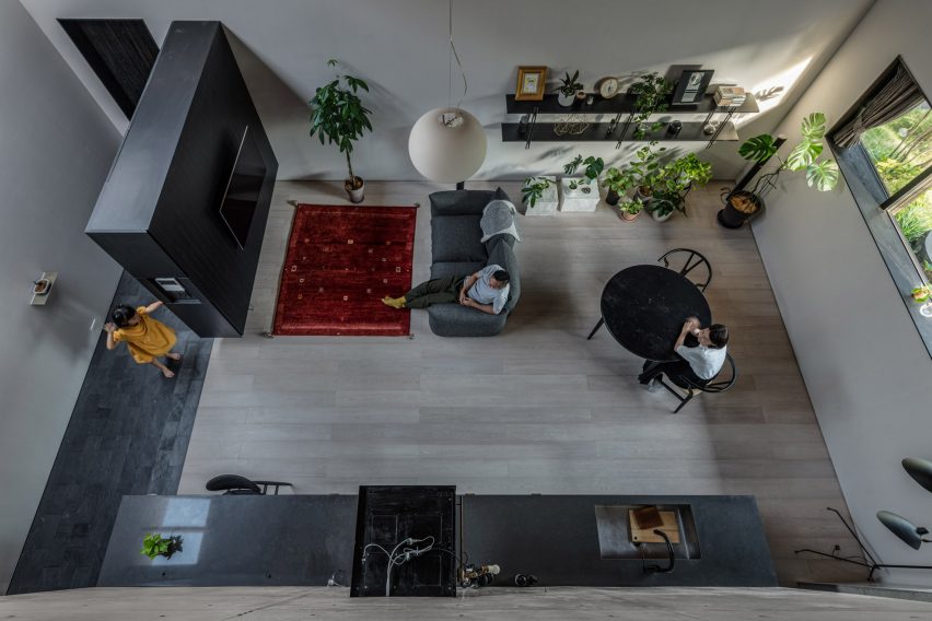 Yamaguchicho House in Japan by Slow