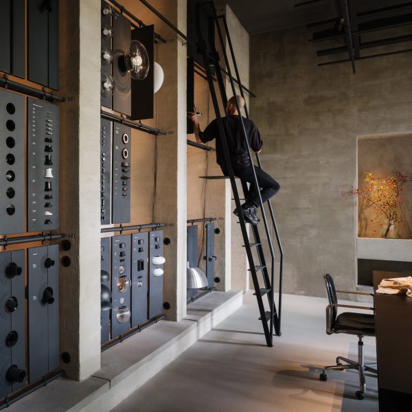 PSLab's Berlin studio by B-bis architecten