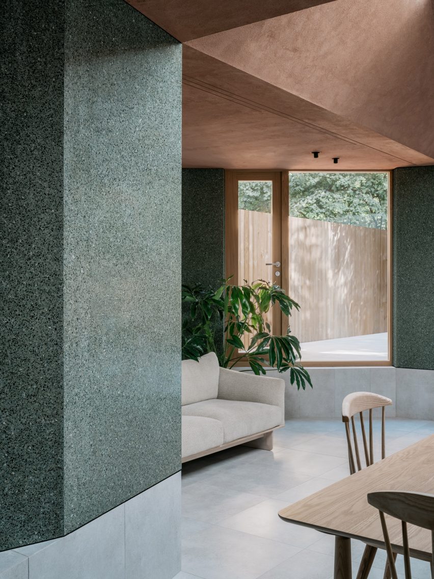 Terzetto flat extension in London by ConForm Architects