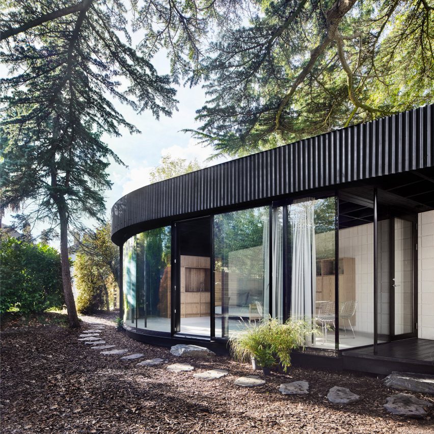 A Room Around a Tree in London by Tikari Works