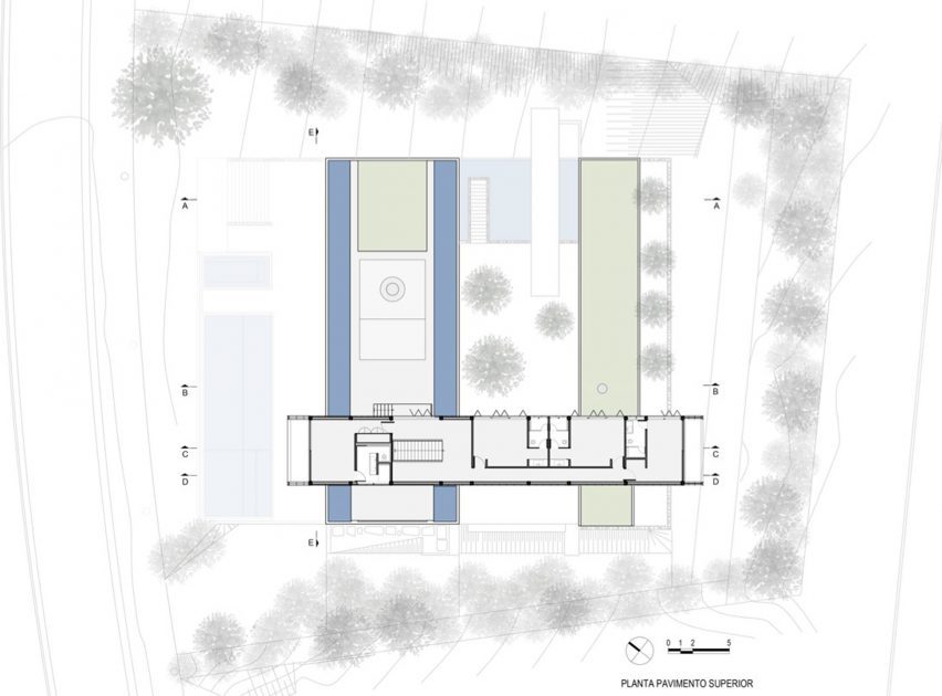 Upper floor plan