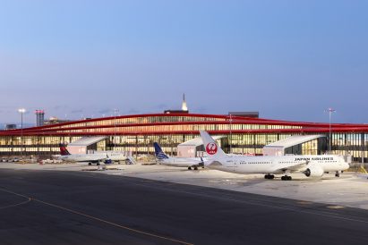 Planes and Boston Airport