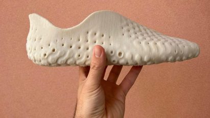 Vivobarefoot unveils "scan-to-print-to-soil" compostable footwear