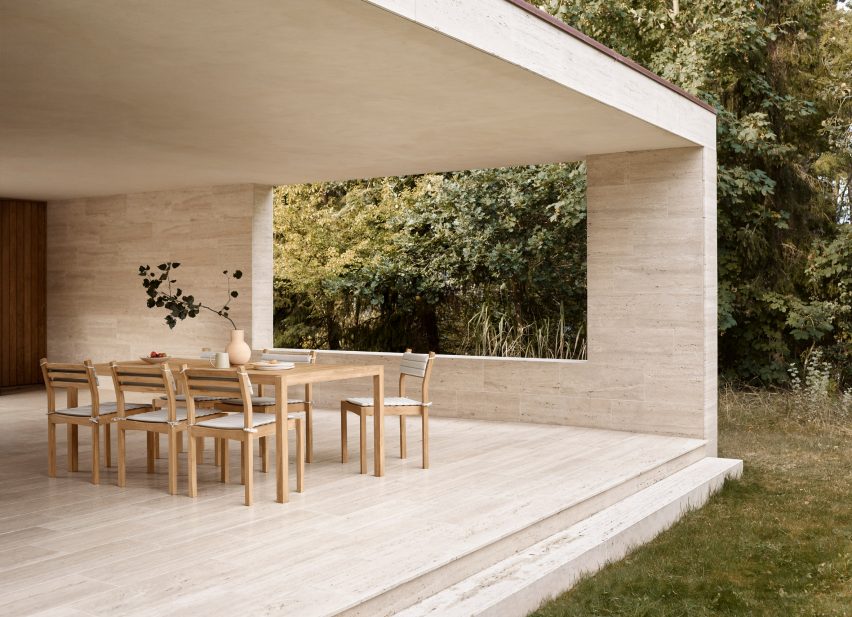 Vollerup Atrium House