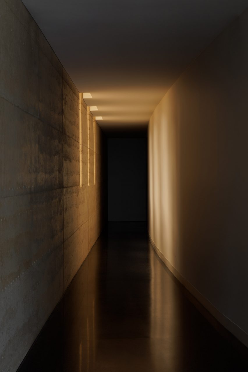 Rammed earth wall corridor