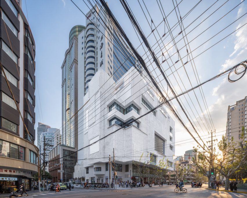 Exterior of Shanghai Book City by Wutopia Lab