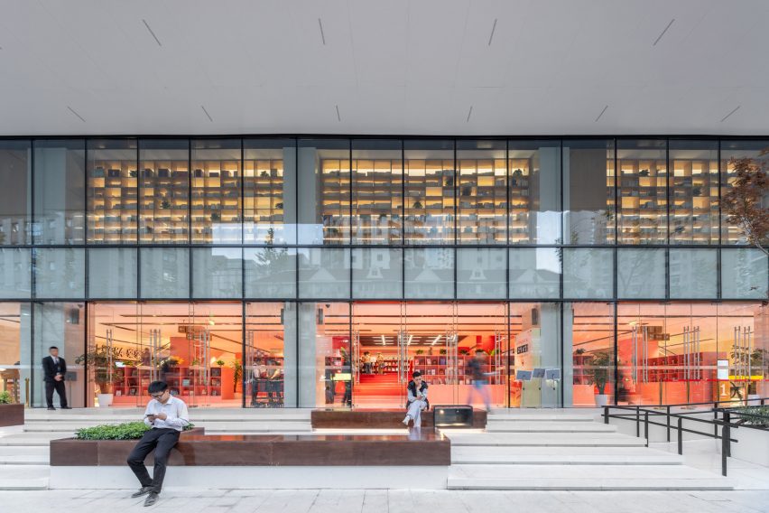 Exterior of Shanghai Book City by Wutopia Lab
