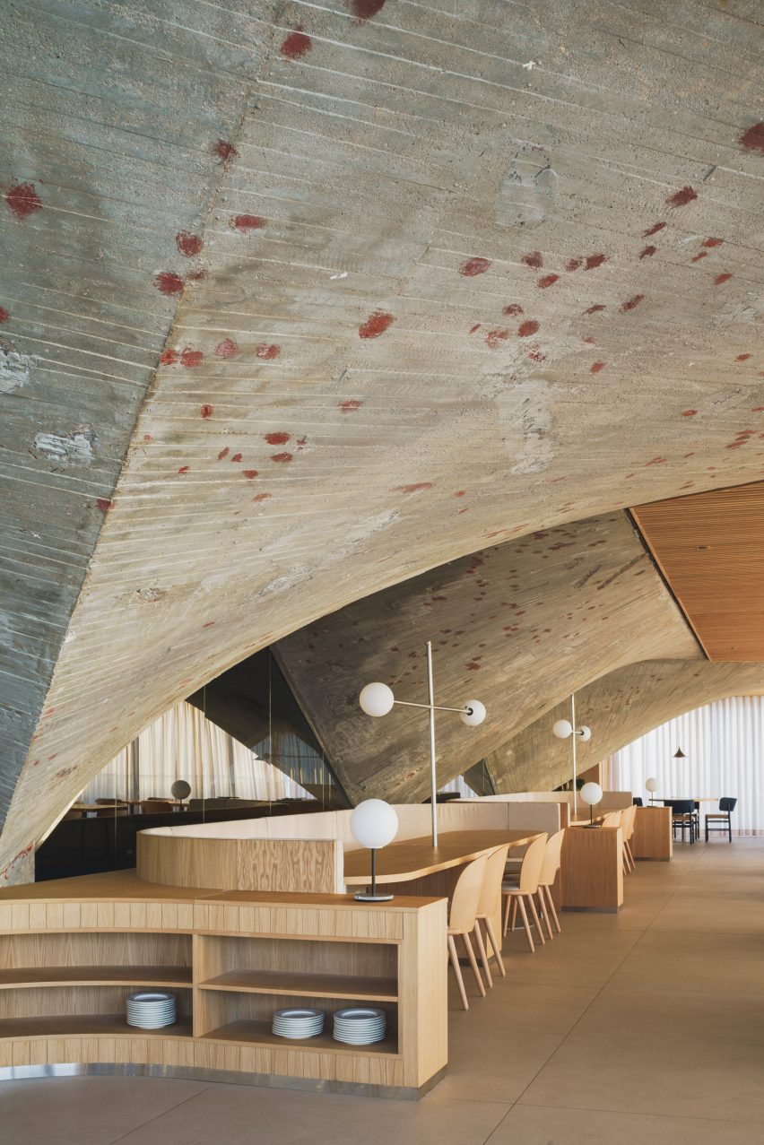 Interior of brutalist restaurant in Spain by Zooco Estudio
