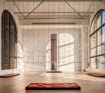 100 Links at MOMA by AD-WO