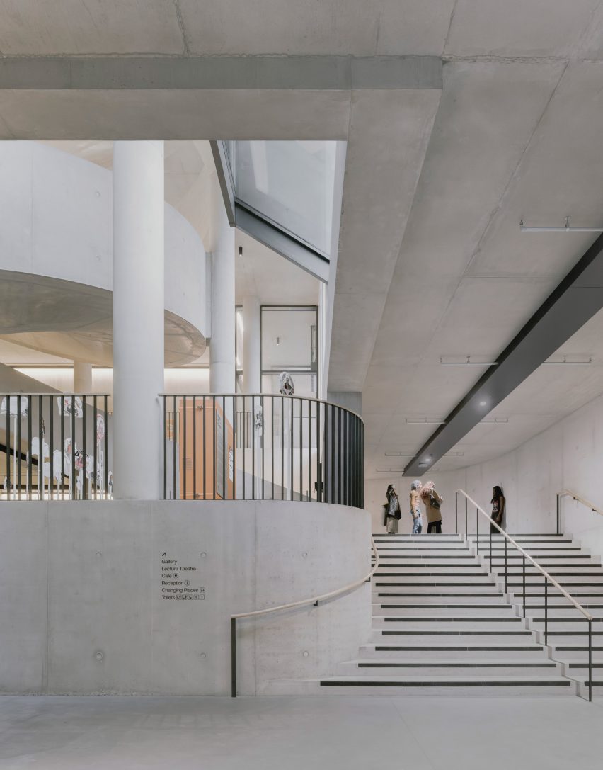 London College of Fashion by Allies and Morrison