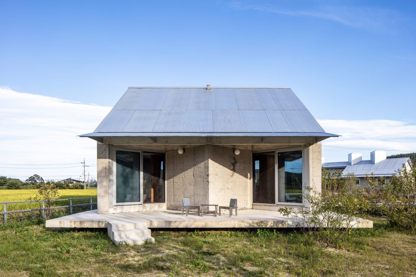 Hoji Gangneung by AOA Architects