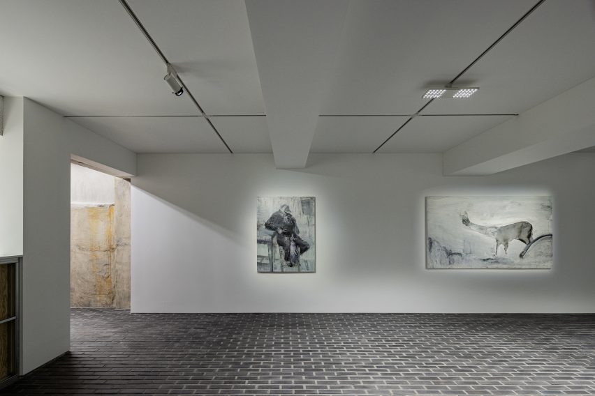 Arario Gallery by Schemata Architects
