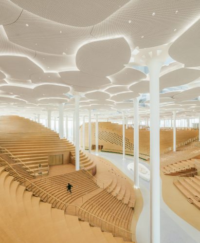 Bleacher-like seating
