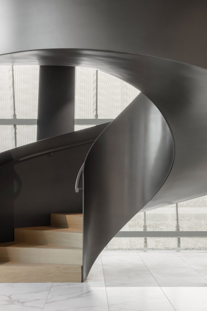 Steel spiral staircase