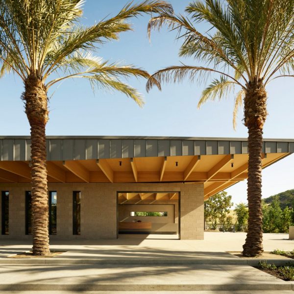 Caymus Winery