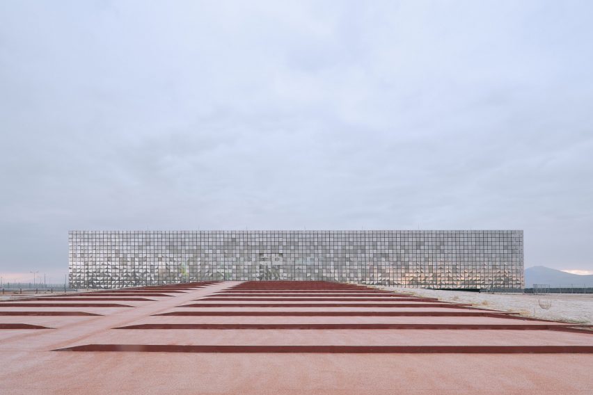 Exterior of Central Control Building by Bilgin Architects