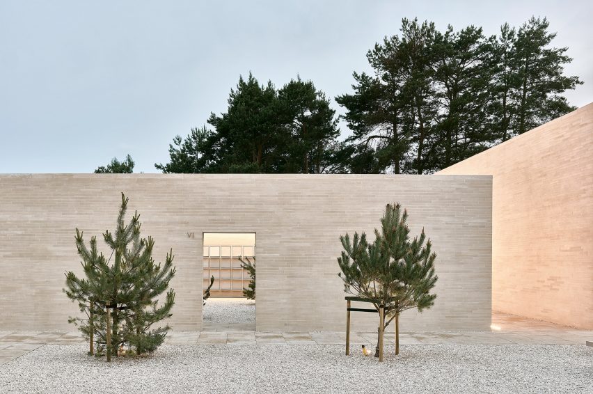Columbarium complex in Poland by BDR Architekci