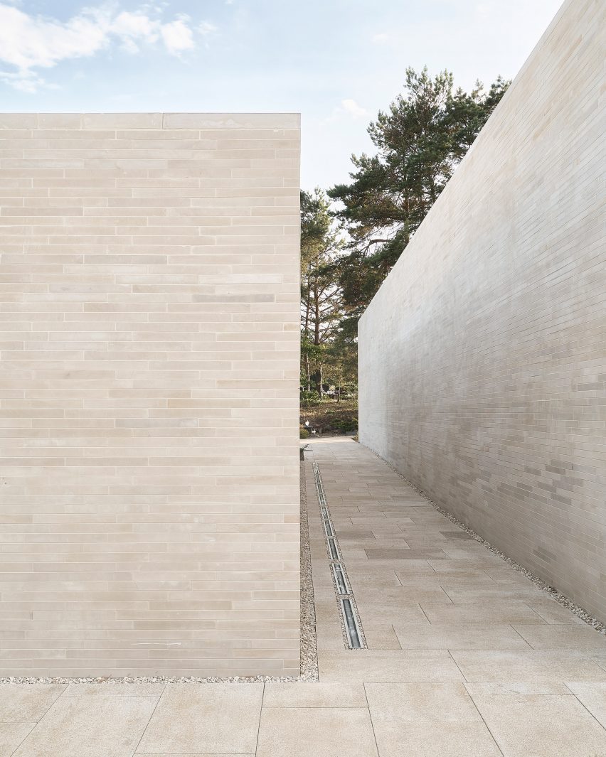 Columbarium complex in Poland by BDR Architekci