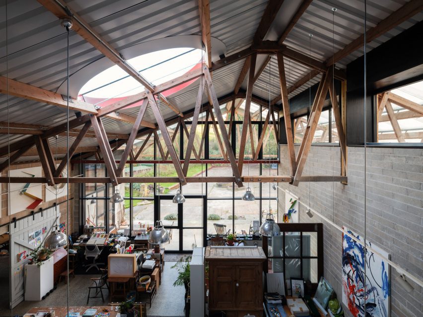 Cowshed by David Kohn Architects