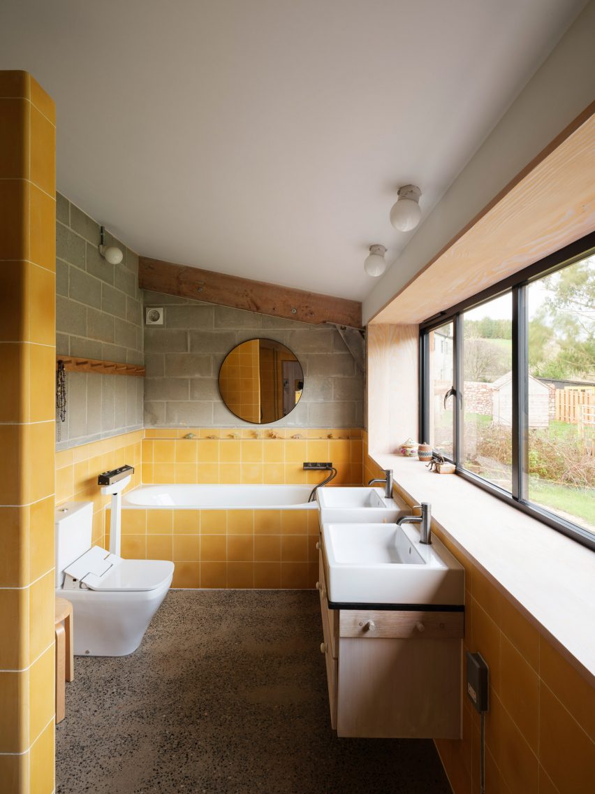 Cowshed by David Kohn Architects