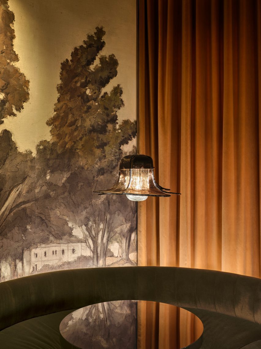 Daphne restaurant Toronto design