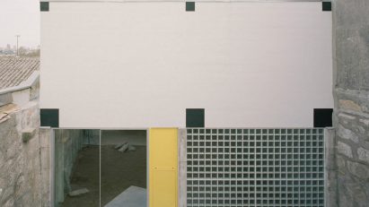House of many faces by Fala Atelier in Porto