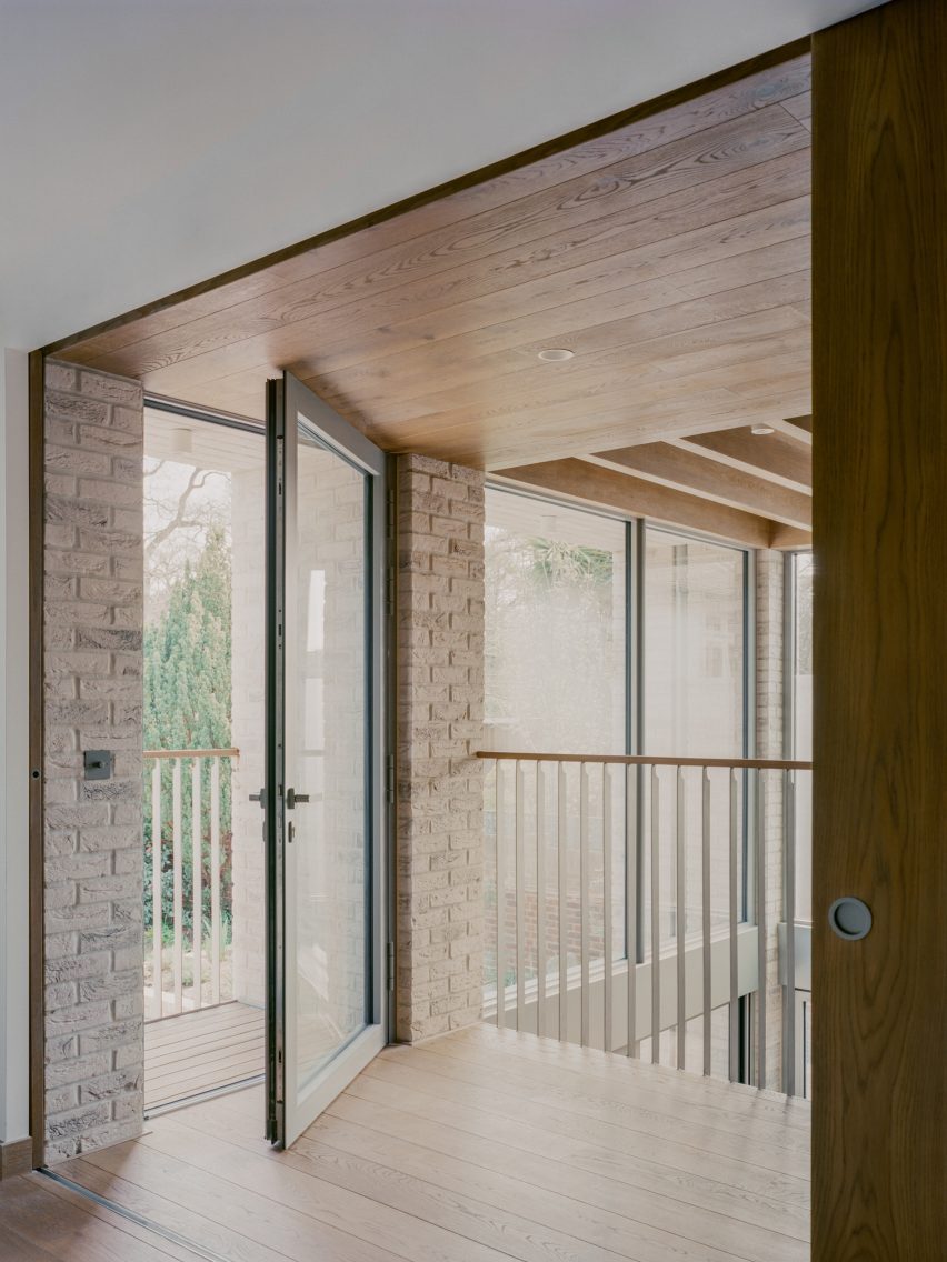 Kingston Villa by Fletcher Crane Architects