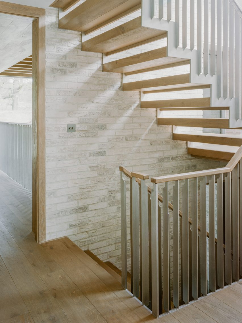 Kingston Villa by Fletcher Crane Architects