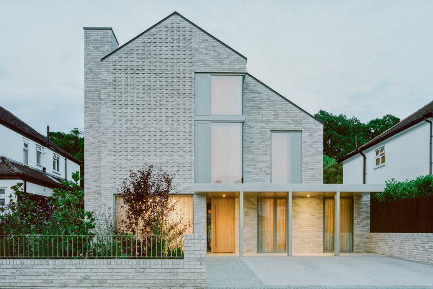Kingston Villa by Fletcher Crane Architects