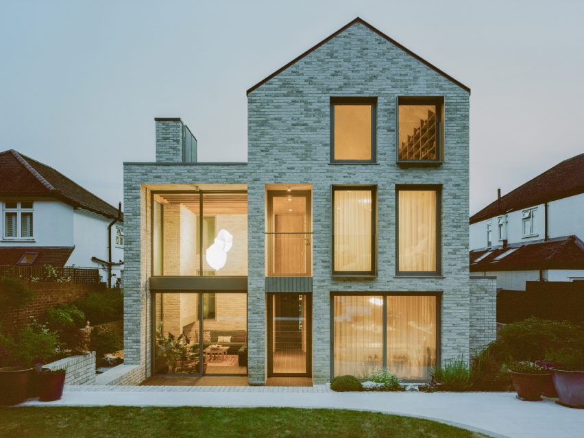 Kingston Villa by Fletcher Crane Architects