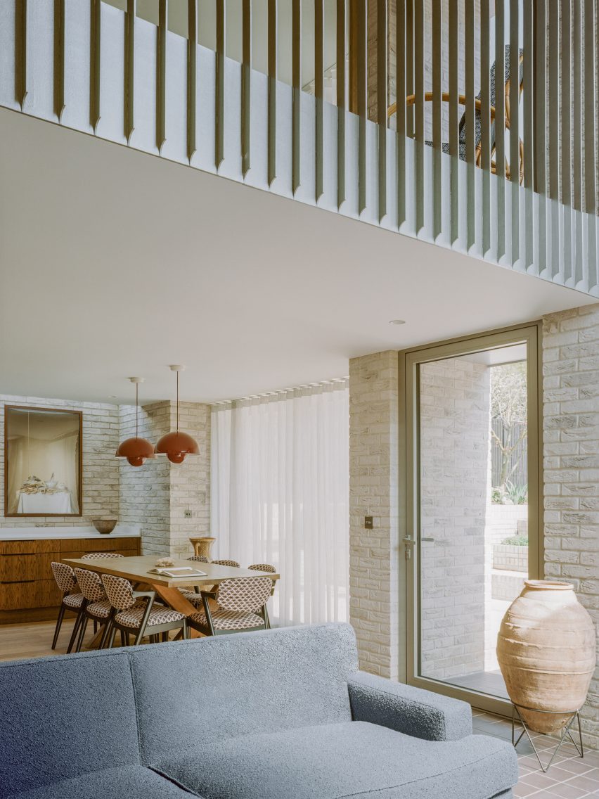Kingston Villa by Fletcher Crane Architects