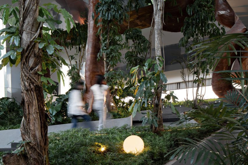 Frame Garden by RAD+ar