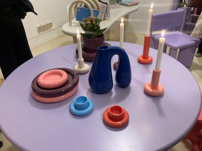 Ceramic ware and stackable coffee mugs