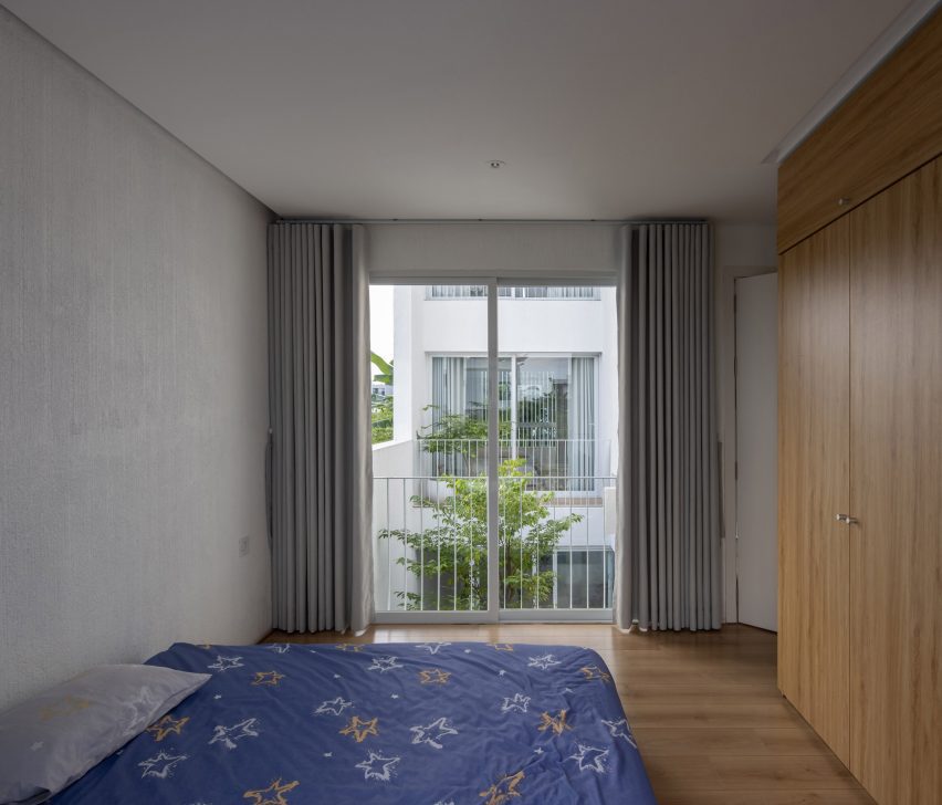 House for Young Families by H-H Studio
