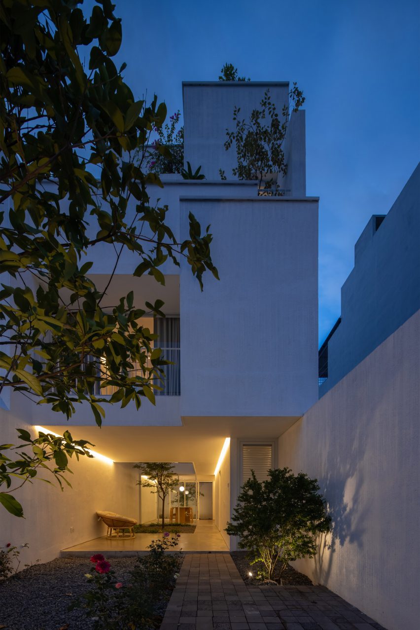 House for Young Families by H-H Studio