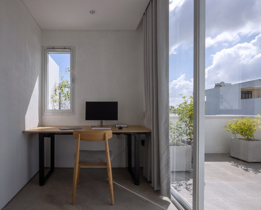 House for Young Families by H-H Studio
