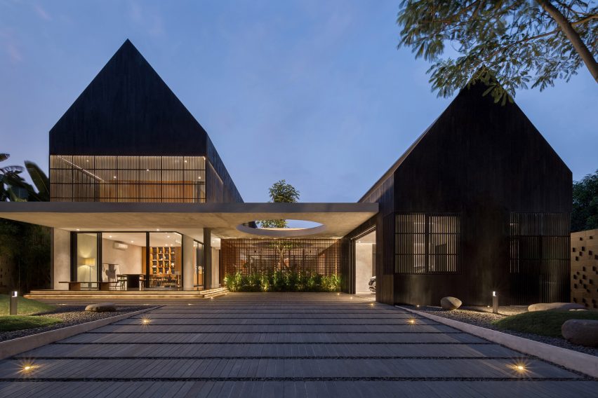 Halo House by Tamara Wibowo Architects