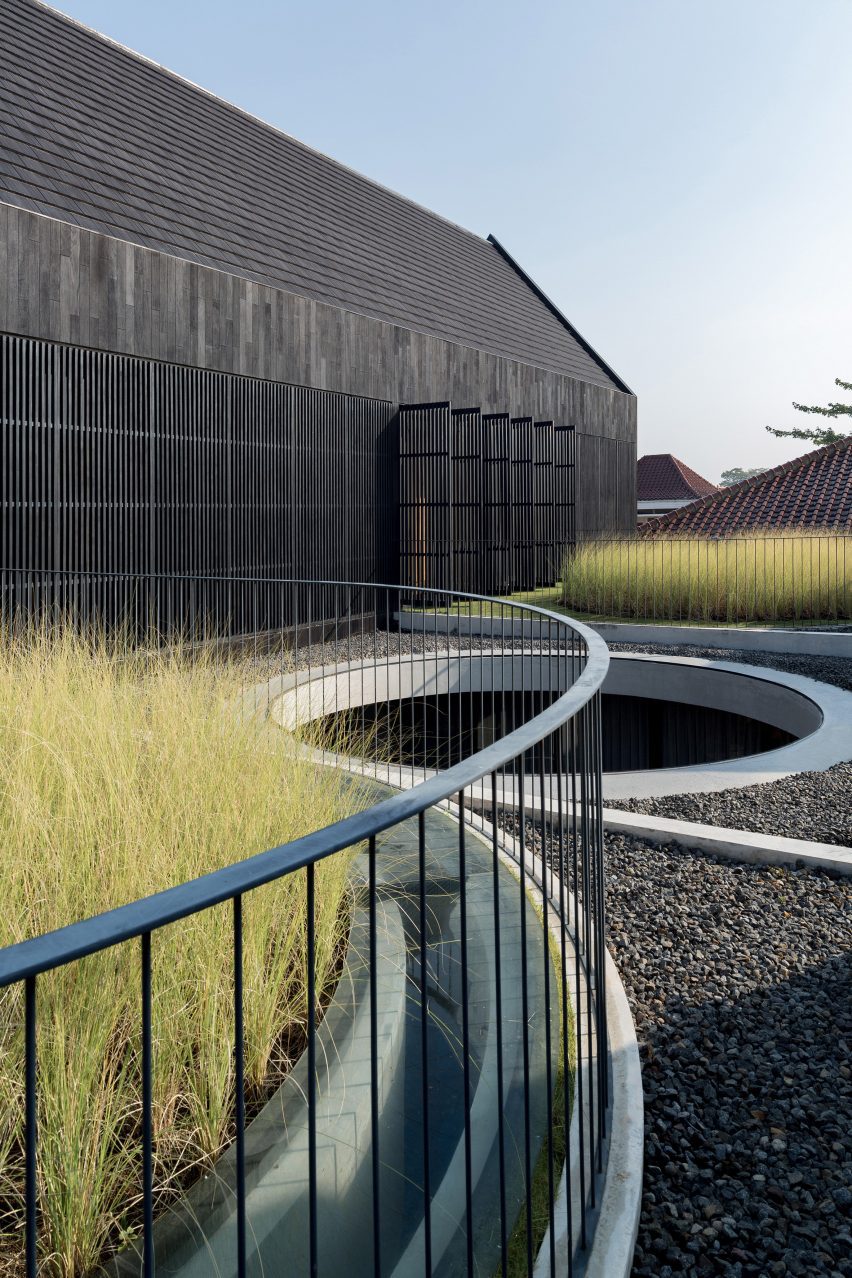 Halo House by Tamara Wibowo Architects
